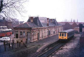 190 Old Stourbridge Town station 1977