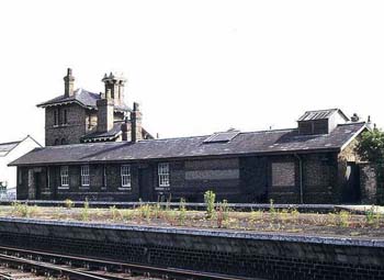 54 Italianate design at freight only  Bardney (Lincs)1977