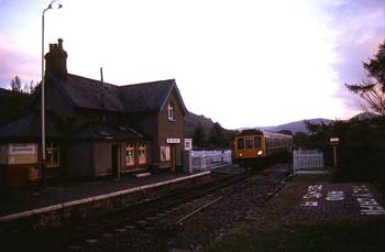 57 Last down train calls at Tal-Y-Cafn on the way to Blaena